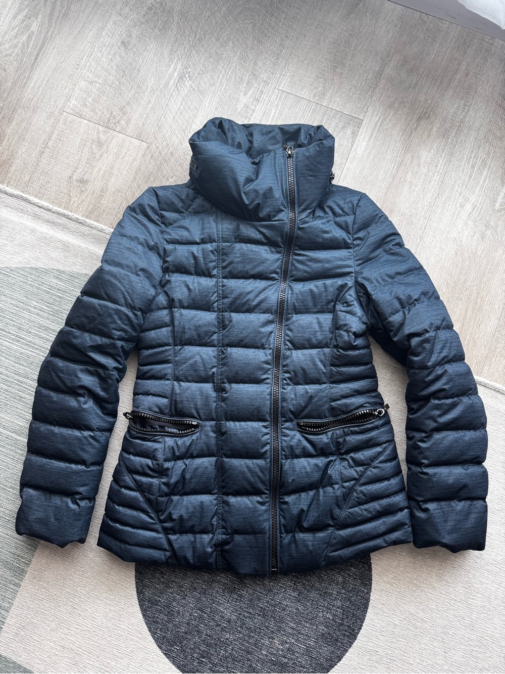 RW & CO Women’s Quilted Dawn Puffer Jacket in Dark Blue